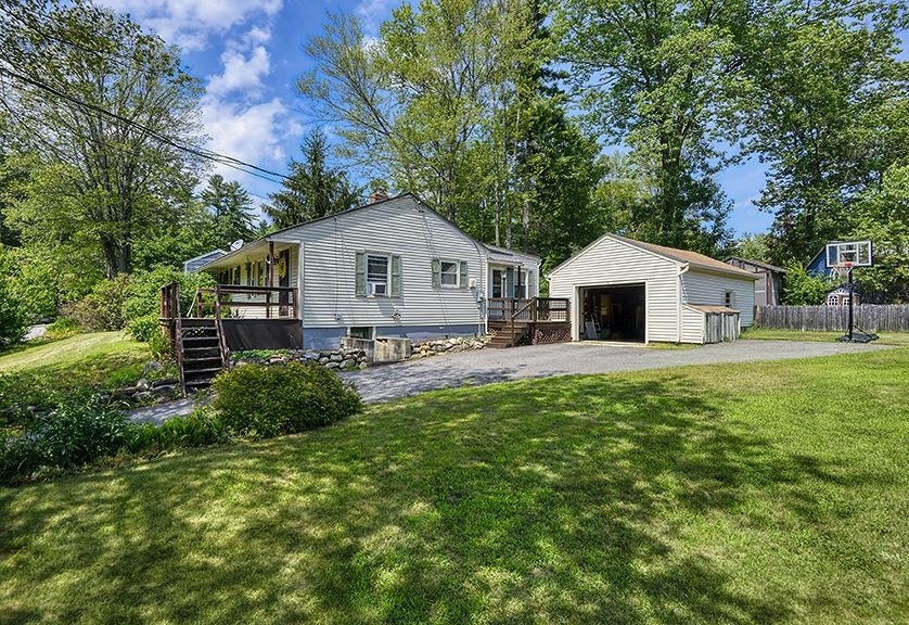 Property Photo:  23 Fox Circle  NH 03431 