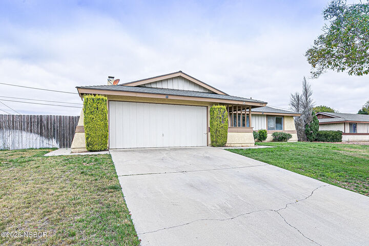 Property Photo: 4141 Shady Glade Drive CA 93455