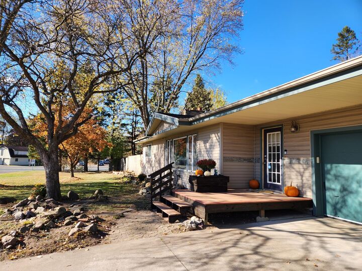 206 7th Avenue  Chippewa Falls WI 54729 photo