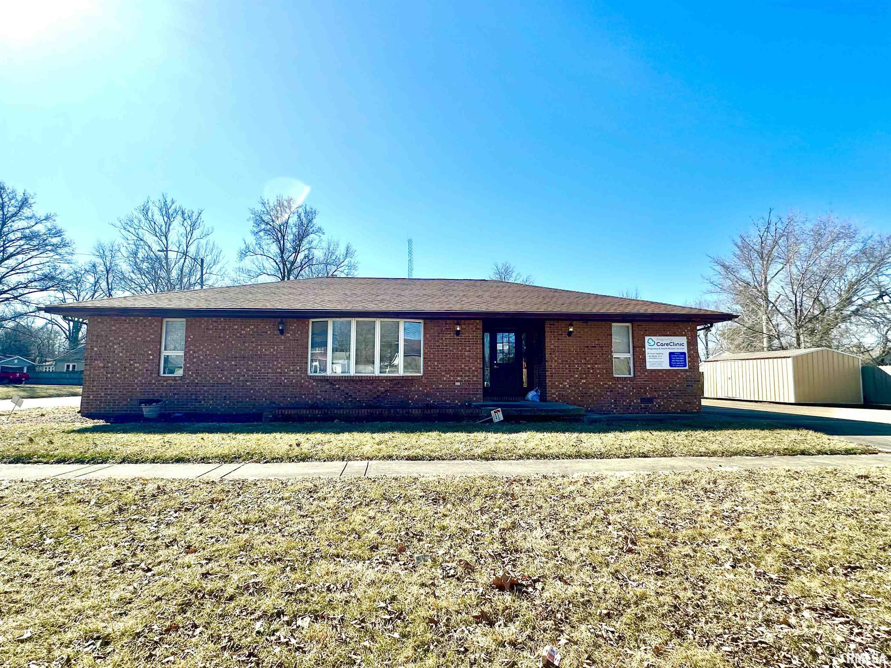 319 E 7th Street  Centralia IL 62801 photo