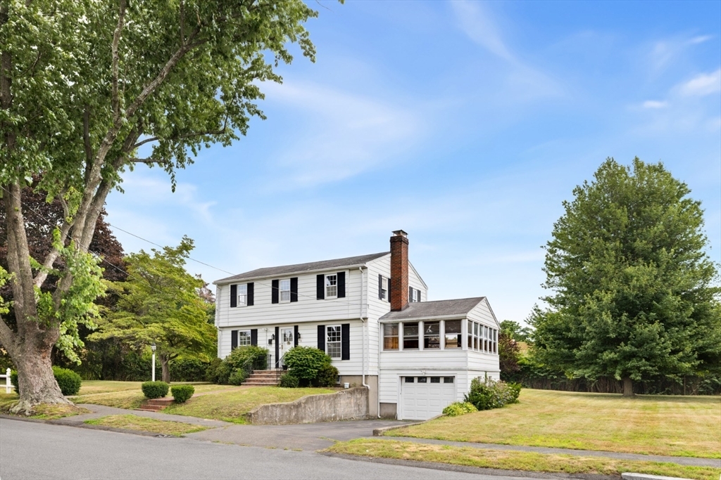 Property Photo:  29 Reynolds Rd  MA 01960 