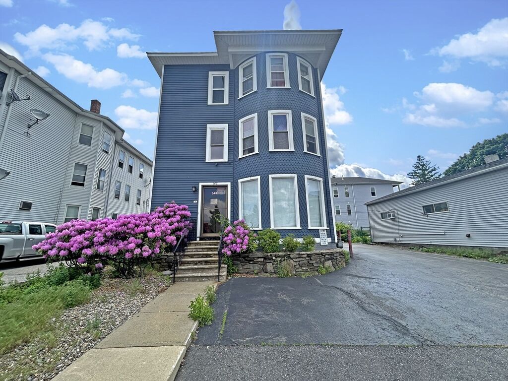 Property Photo:  345 Park Ave  MA 01610 