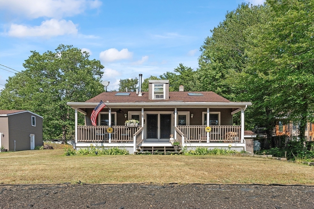 Property Photo: 372 Townsend Harbor Rd MA 01462