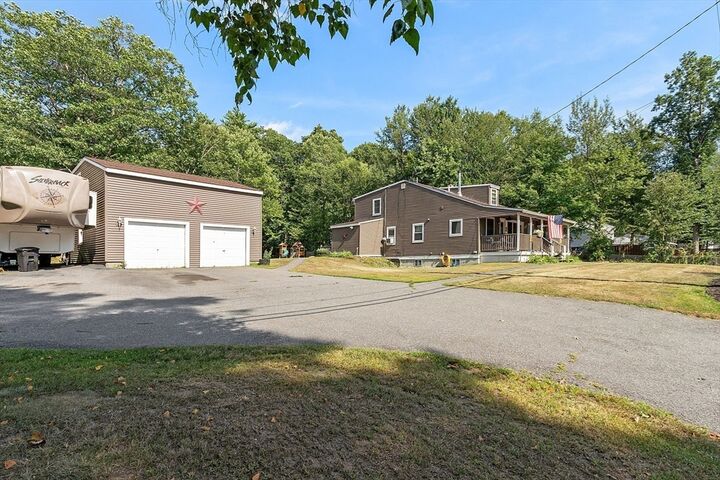 372 Townsend Harbor Rd  Lunenburg MA 01462 photo