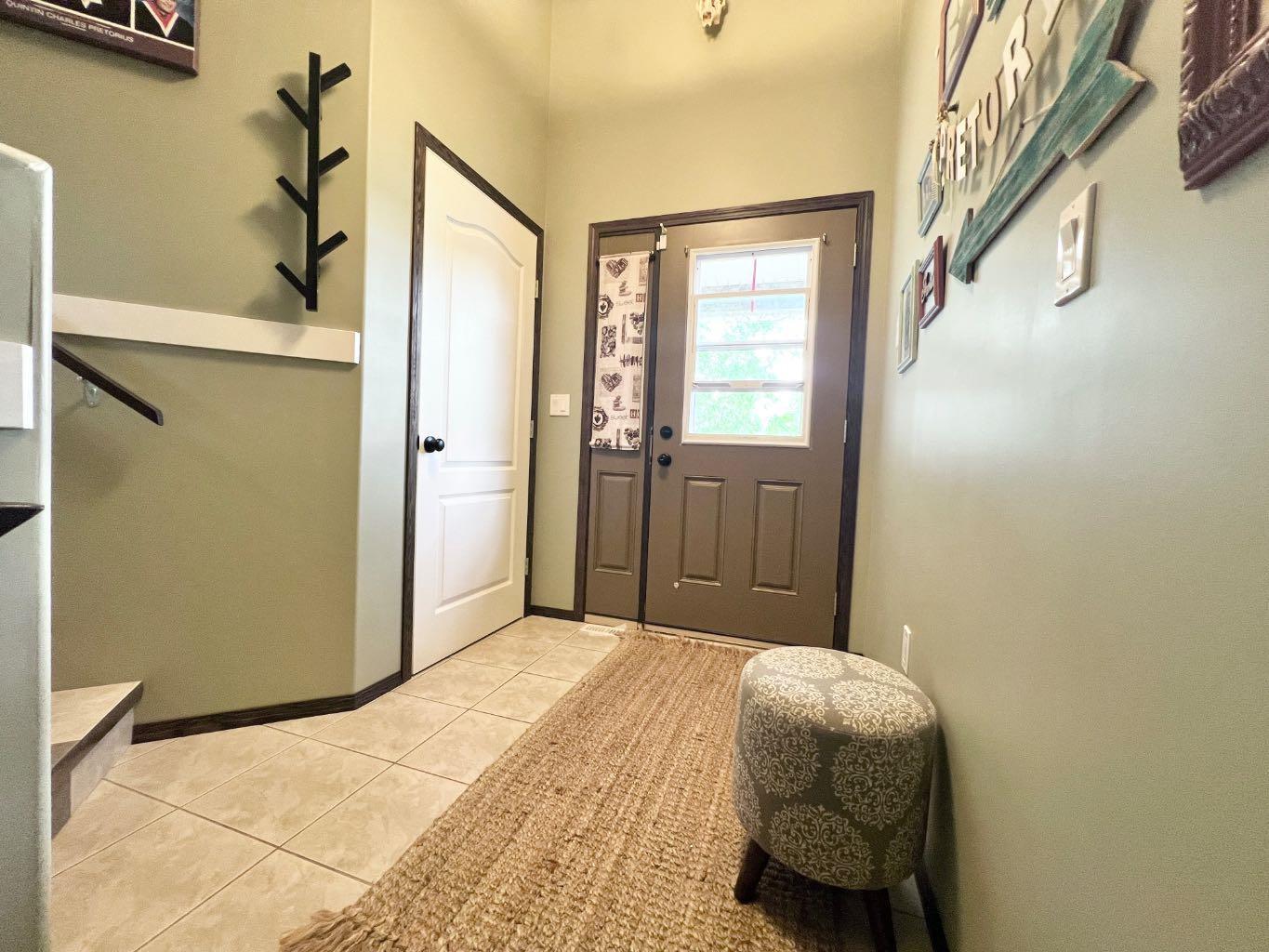 Photo de la propriété:  116 7 Avenue SW  AB T0J 0Y6 