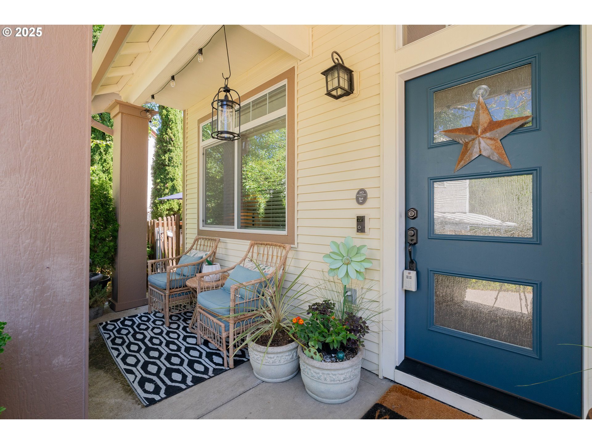 Property Photo: 19611 SE 30th Way WA 98607