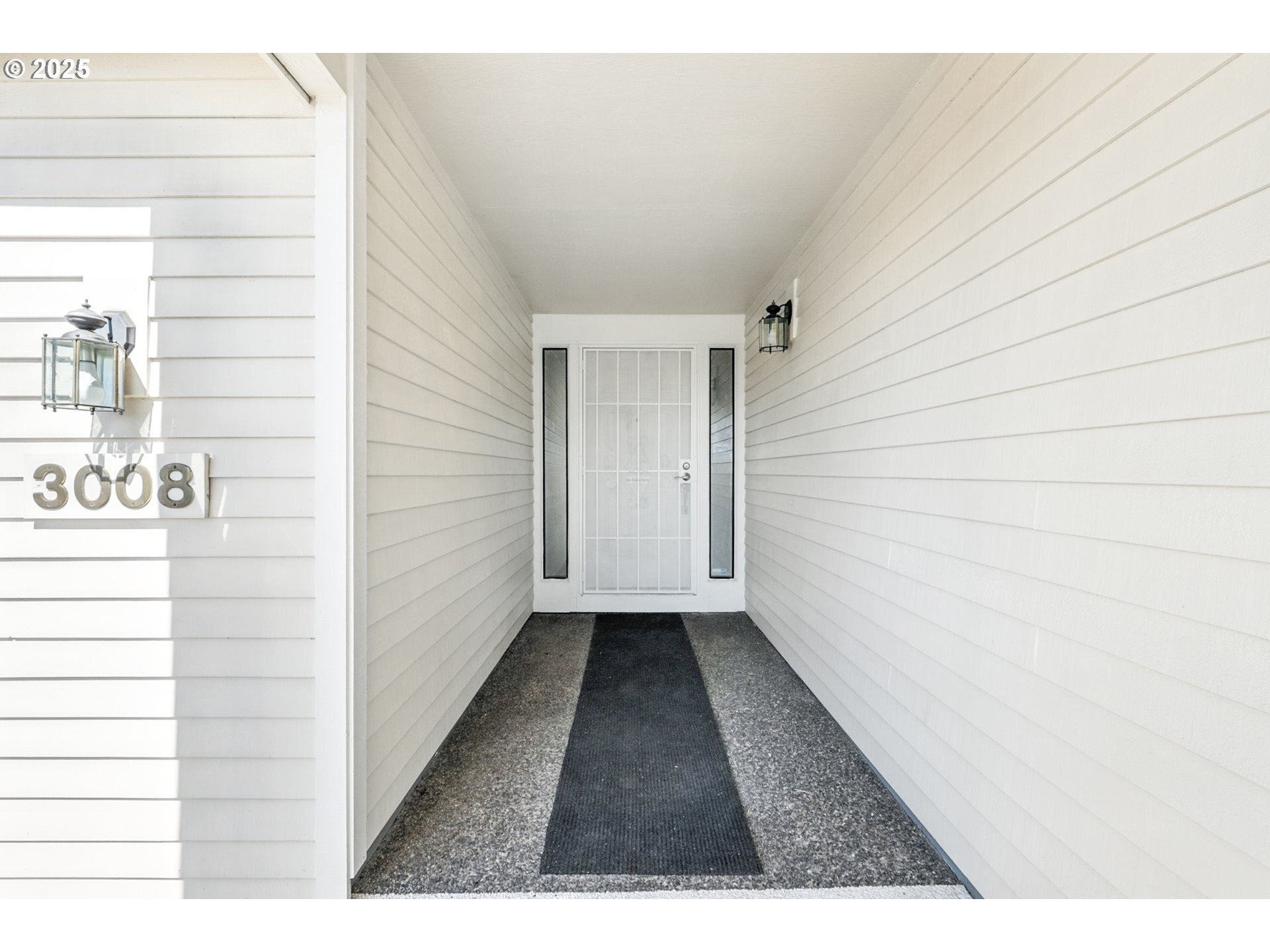 Property Photo: 3008 SE 153rd Ave WA 98683