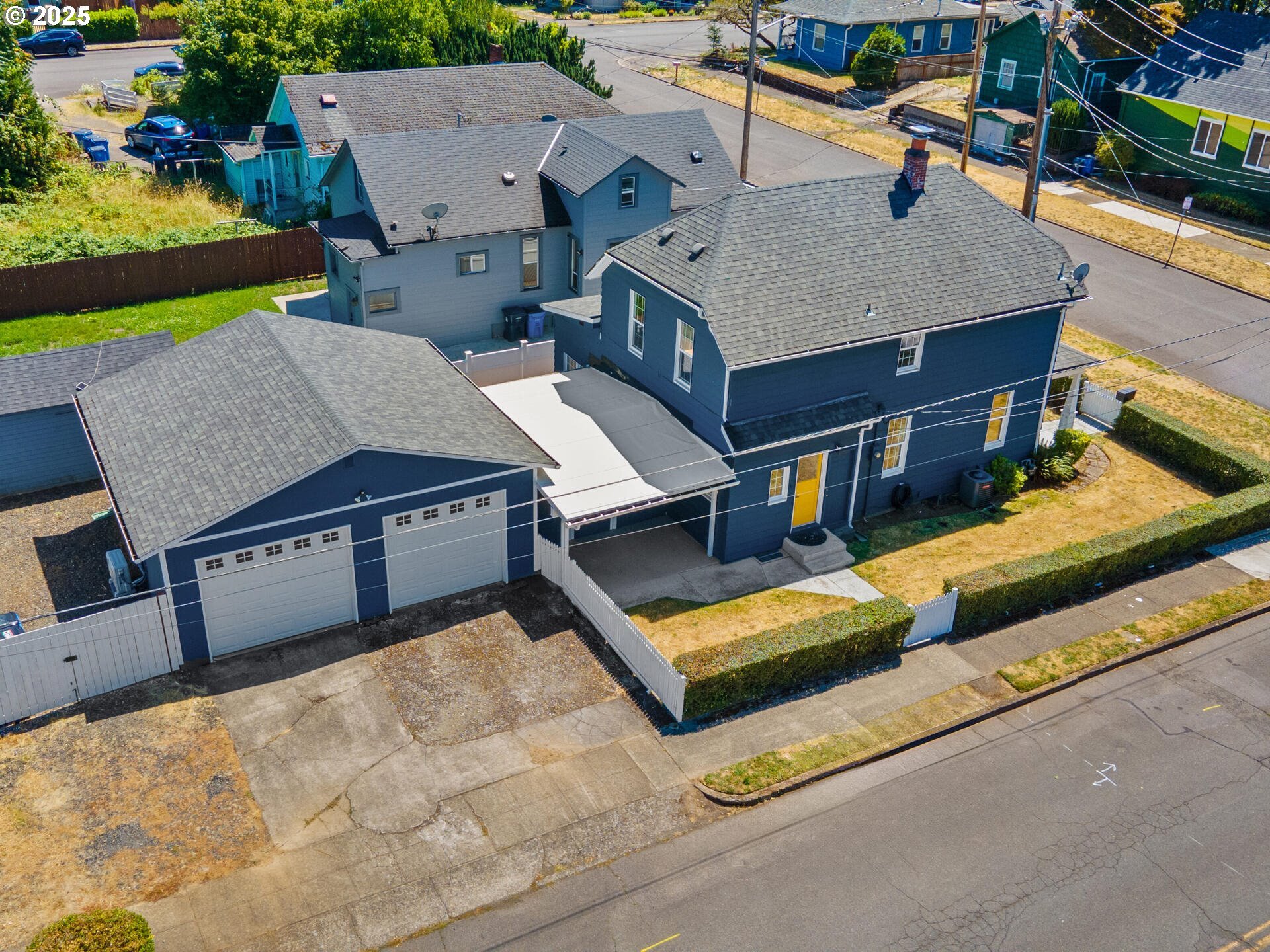 Property Photo: 136 NE Garfield St WA 98607