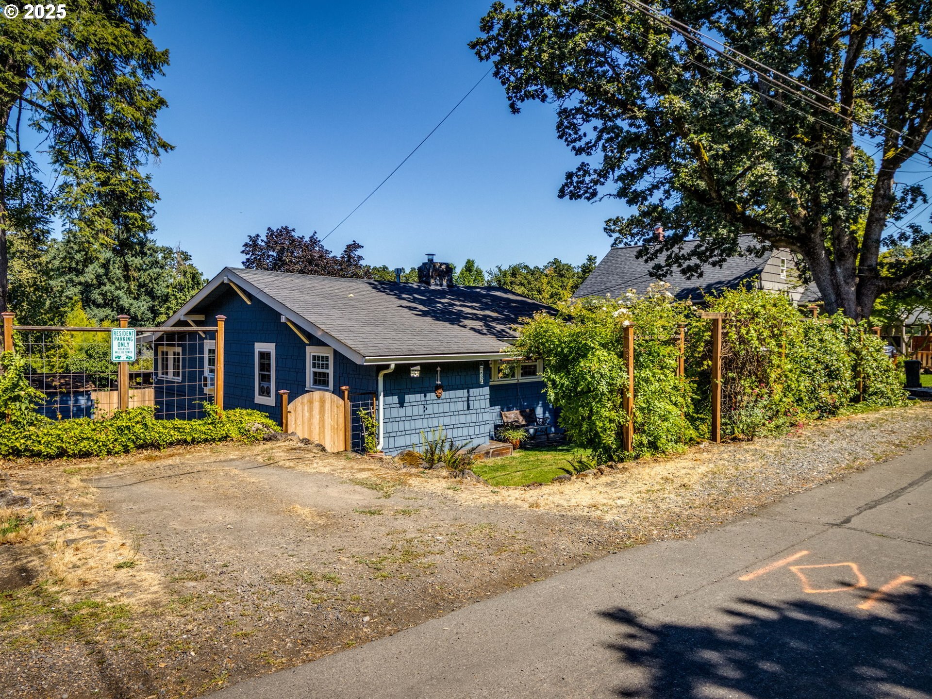 Property Photo: 5479 Broadway St OR 97068