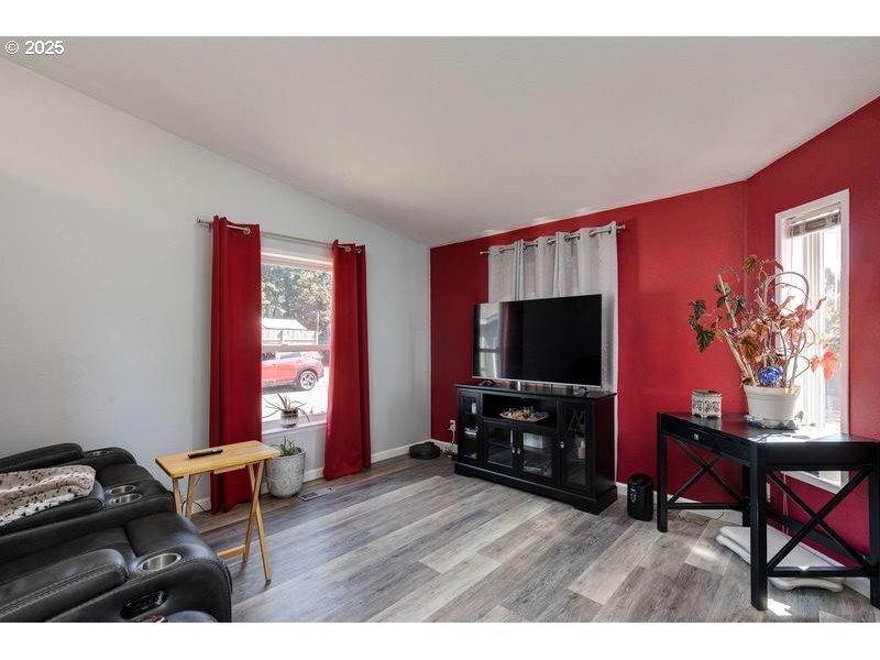 Property Photo: 12146 SE Rhone St OR 97266