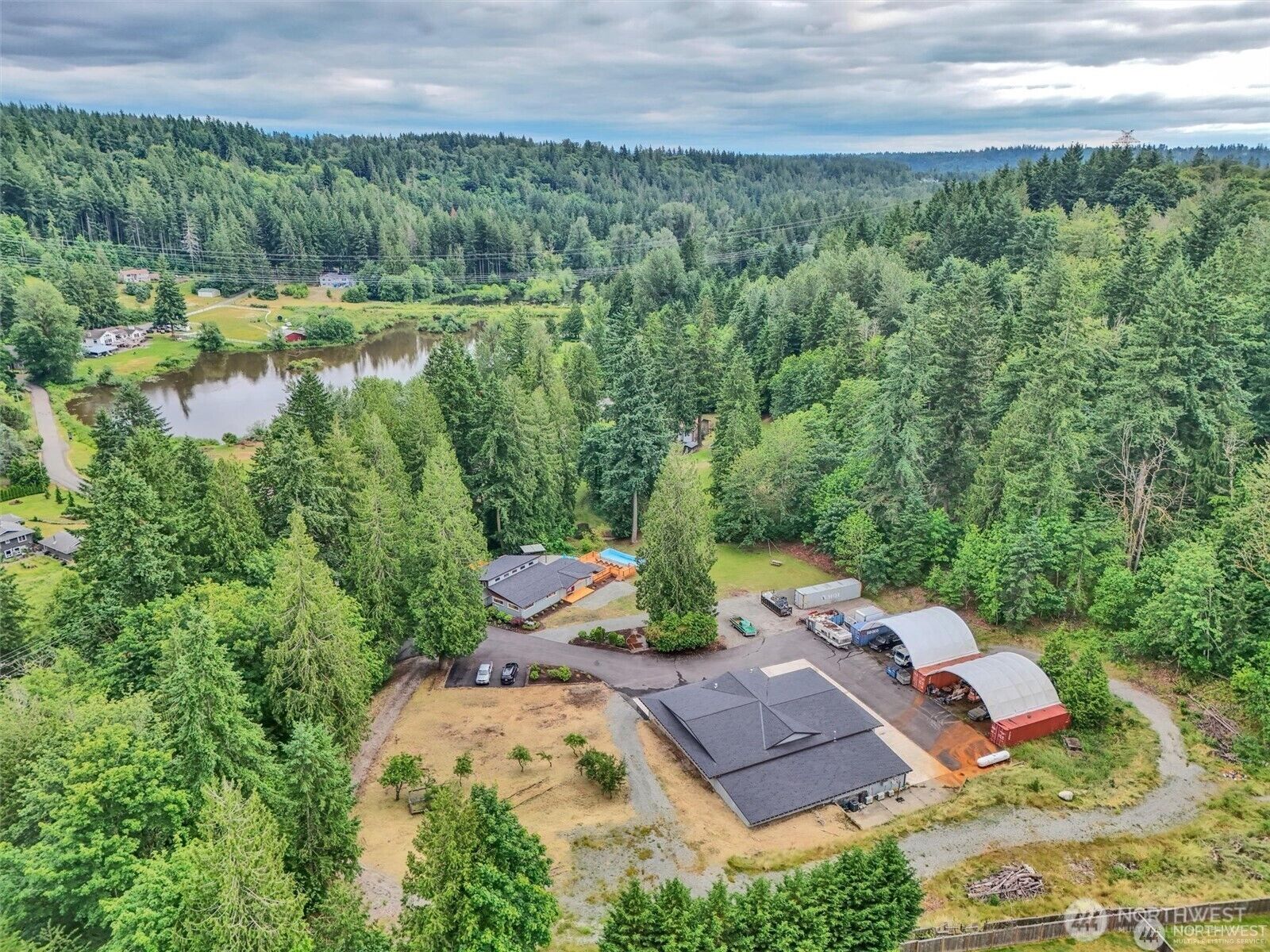 Property Photo: 16121 Cedar Grove Road SE WA 98027