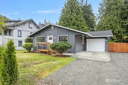 Property Photo:  4914 S 2nd Avenue  WA 98203 