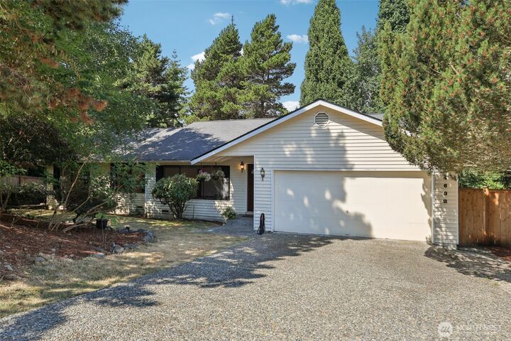Property Photo:  4632 SW 74th St  WA 98275 