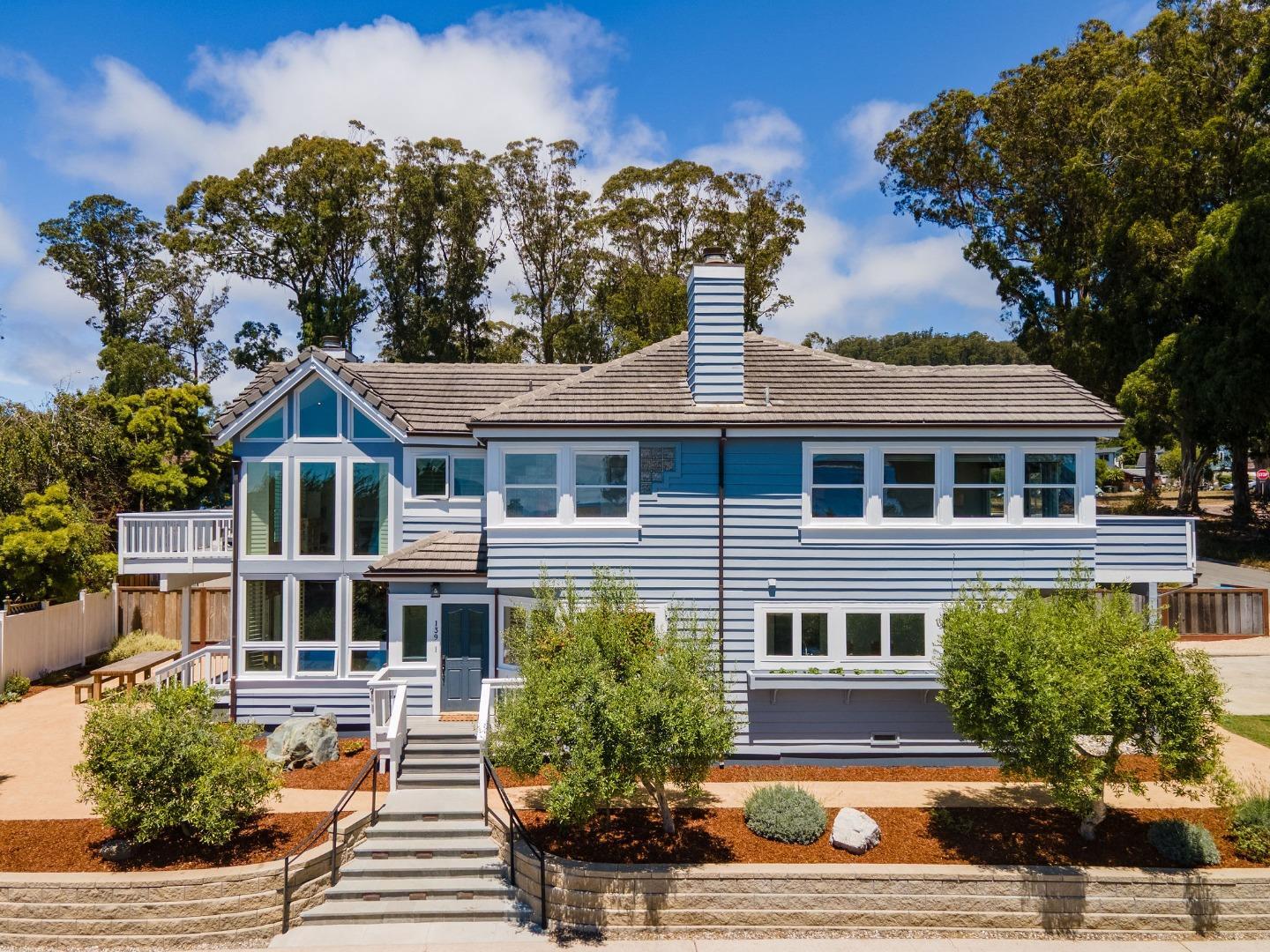 Property Photo: 139 Santa Ana Street CA 94018