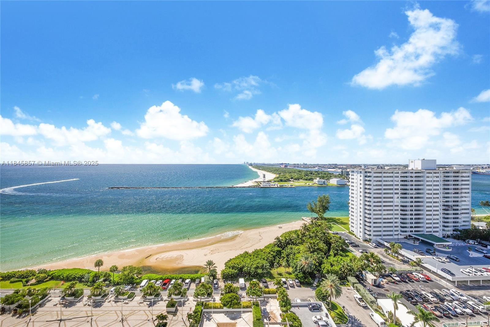 Property Photo: 2100 S Ocean Ln 1801-2 FL 33316