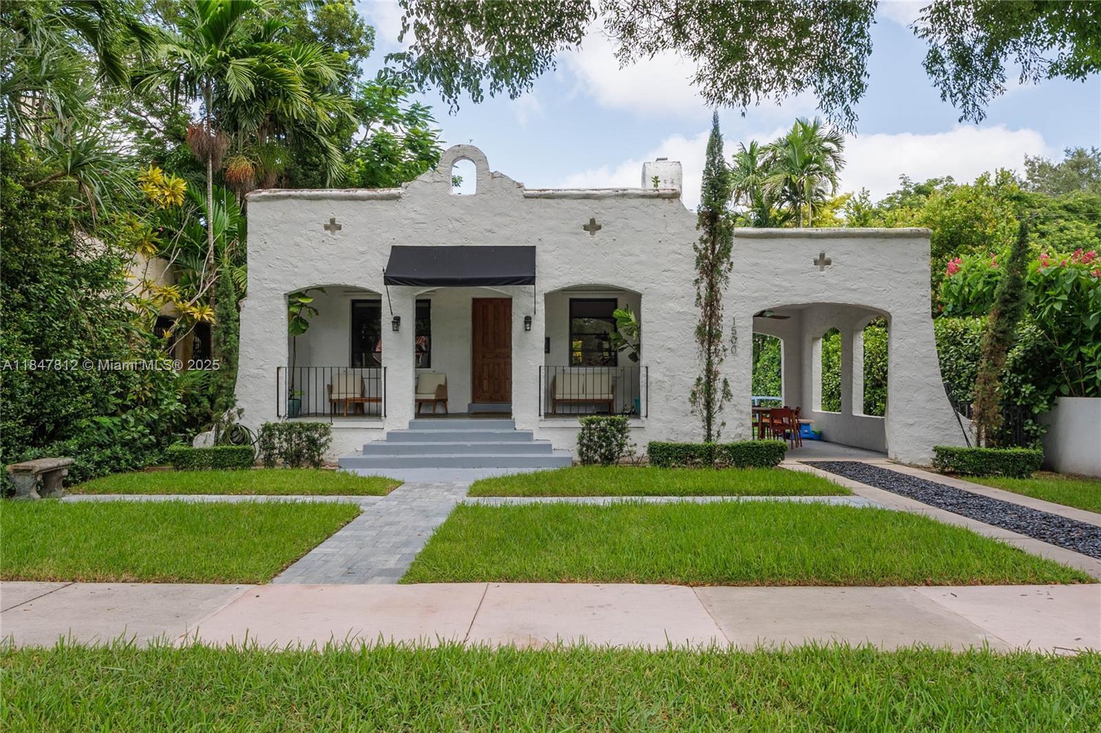 1500 Madrid St  Coral Gables FL 33134 photo