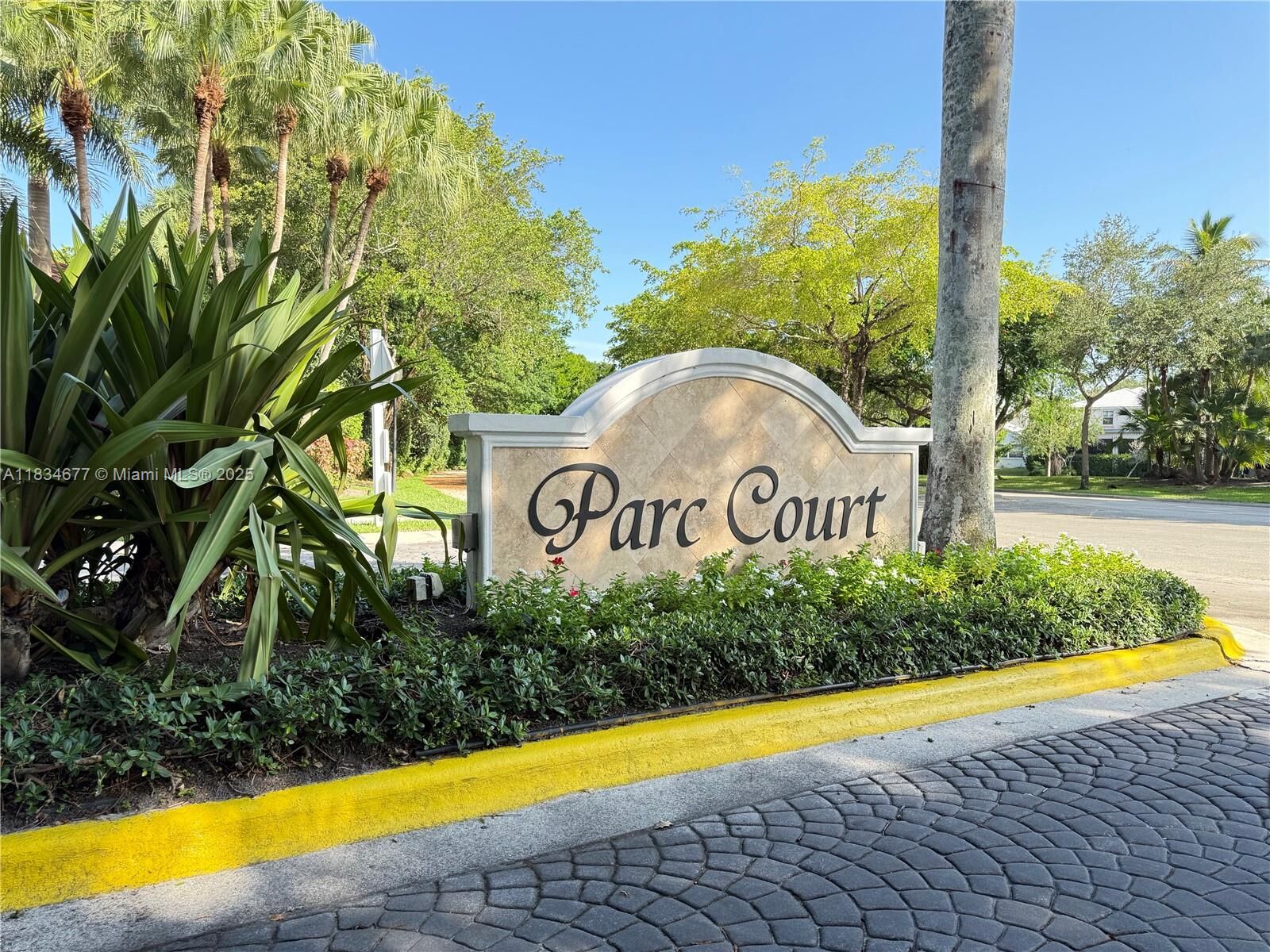 Property Photo:  945 NW 92nd Ter C1l  FL 33324 