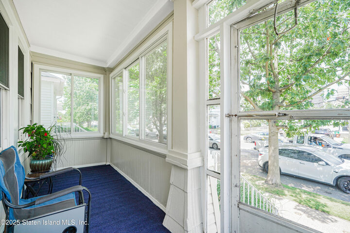 Property Photo:  263 Decker Avenue  NY 10302 