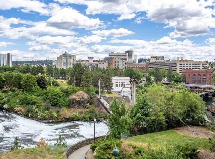 Property Photo:  820 Post   St  #301 St 301  WA 99201 