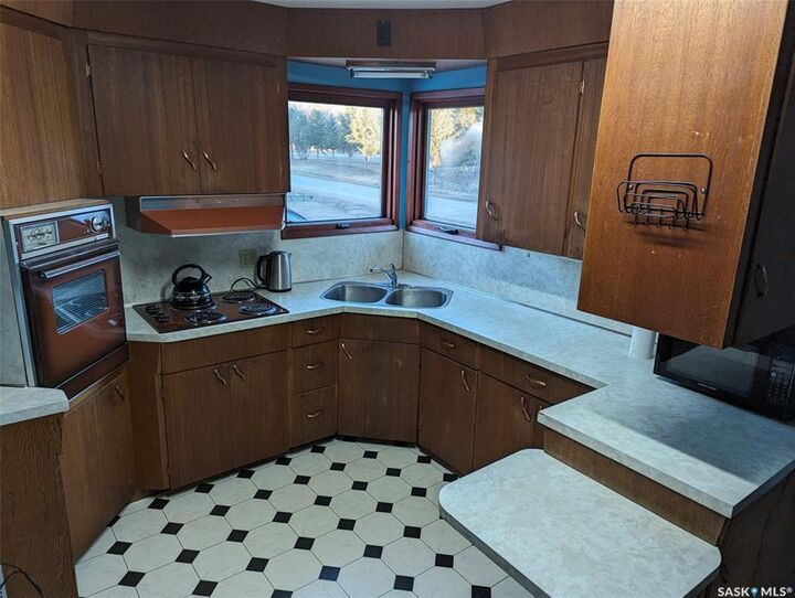 Property Photo:  415 1st Avenue  SK S0M 2Y0 