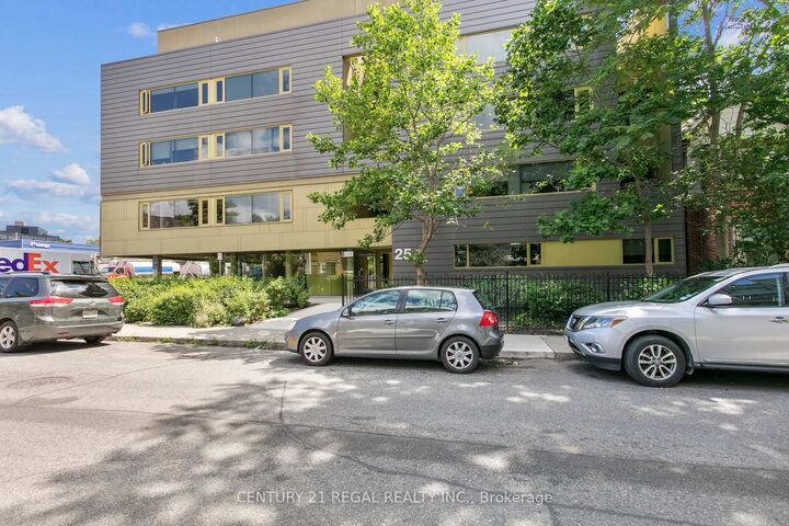 Photo de la propriété: 25 Ritchie Avenue 312 ON M6R 2J6