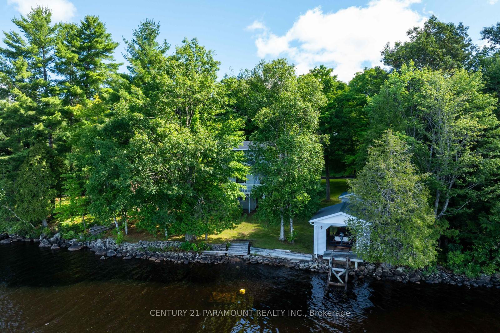 Photo de la propriété: 326 Chikopi Road ON P0A 1P0