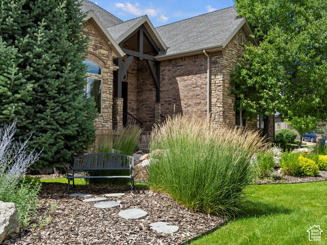 Property Photo:  5997 Roundup Ct  UT 84050