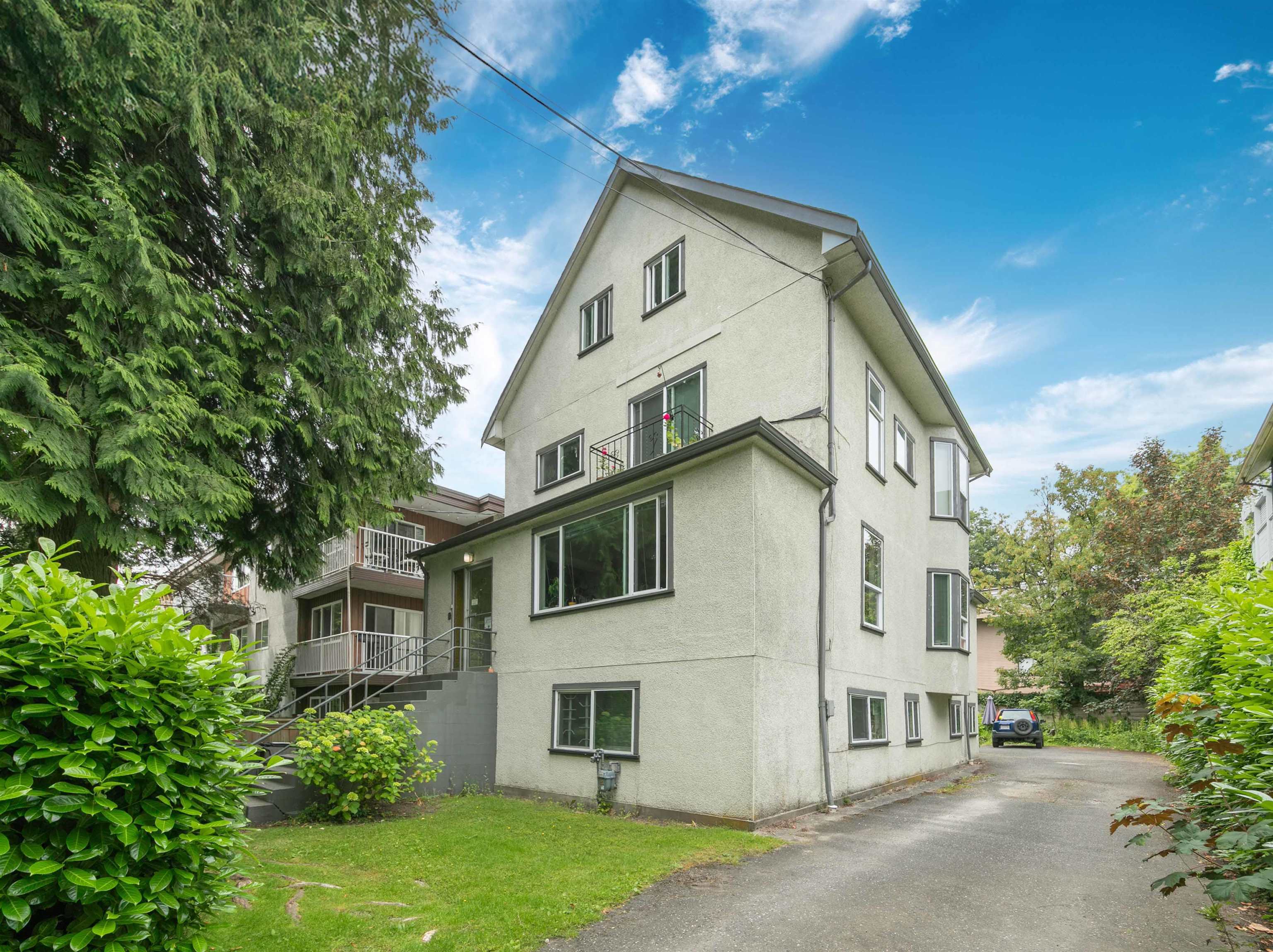 Property Photo: 2165 W 8th Avenue BC V6K 2A5