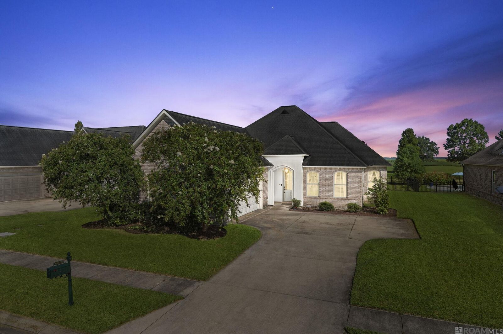 Property Photo: 59660 Thomas Ross Dr LA 70764