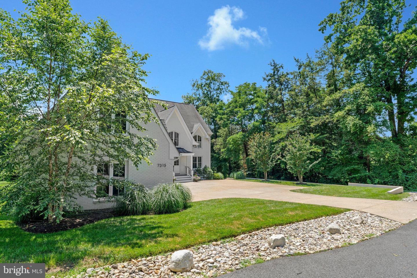 Property Photo:  7315 Westerly Lane  VA 22101 