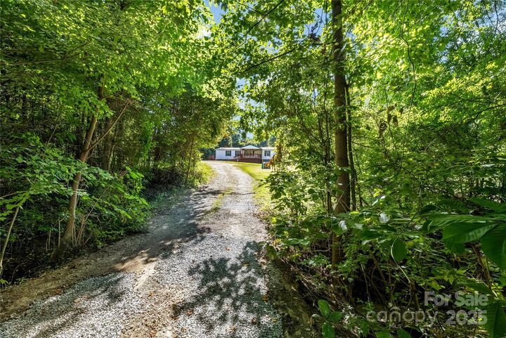 Property Photo: 7050 Woodleaf Road NC 27054