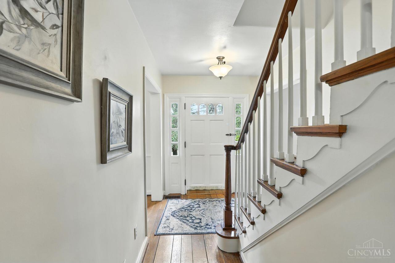 Property Photo: 1104 Birney Lane OH 45230