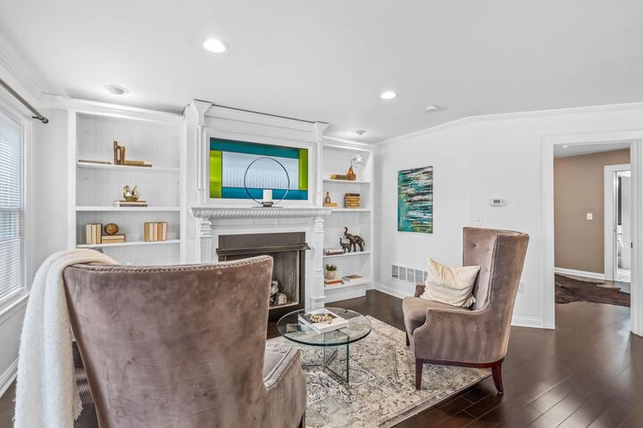 Property Photo: 1225 Eastview Avenue OH 43212
