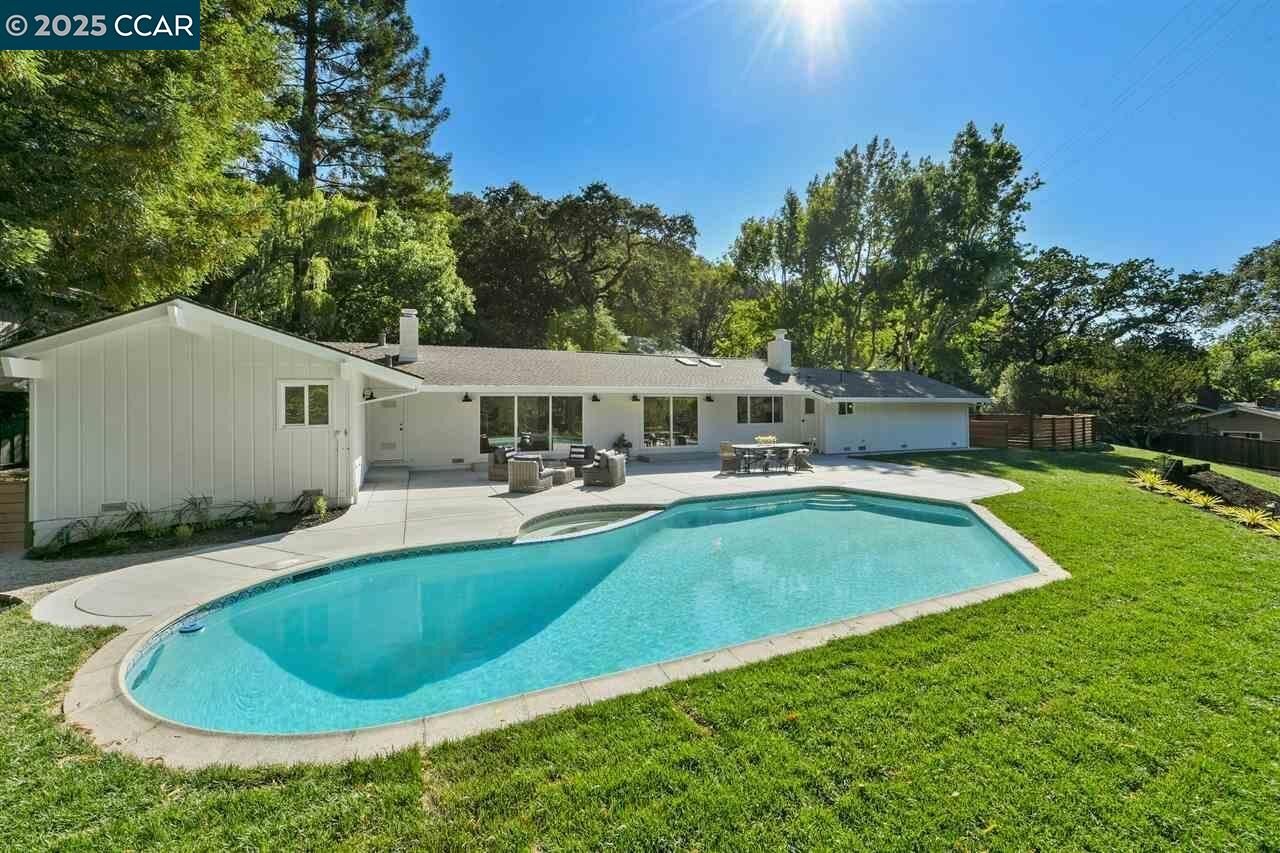Property Photo: 506 McBride Dr CA 94549