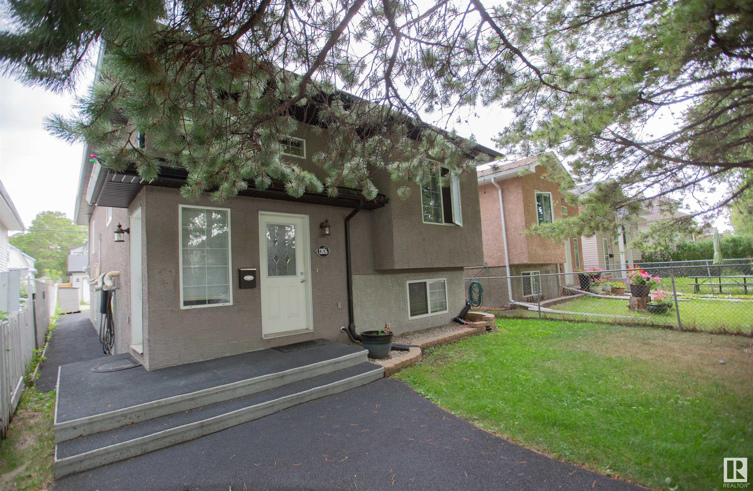 Property Photo:  12026 91 Street NW  AB T5B 4B8 