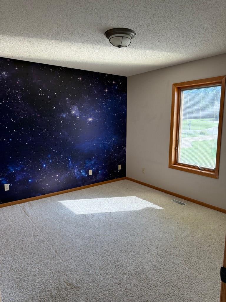 Property Photo: 1332 Deercreek IA 50548