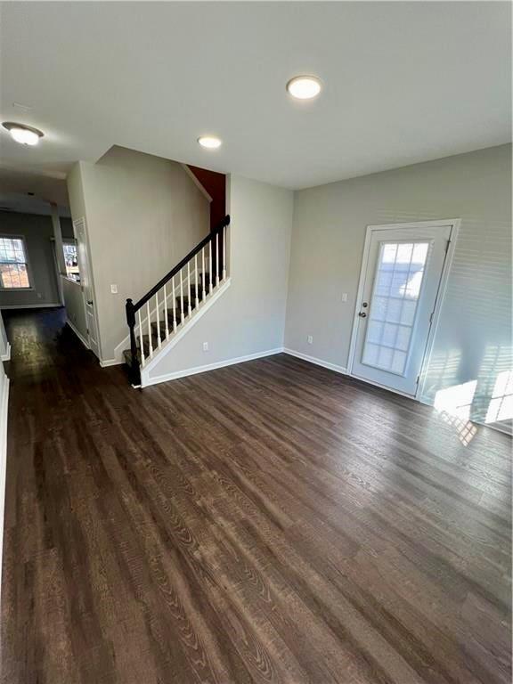 Property Photo:  2106 Waterleaf Drie  GA 30519 