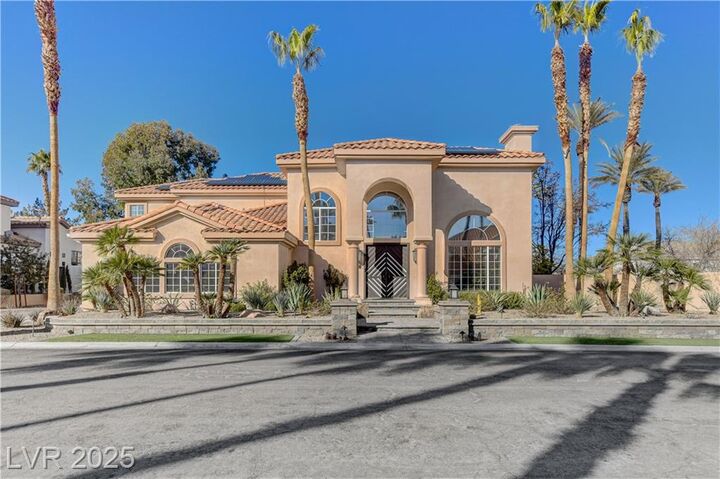 8112 Sapphire Bay Circle  Las Vegas NV 89128 photo