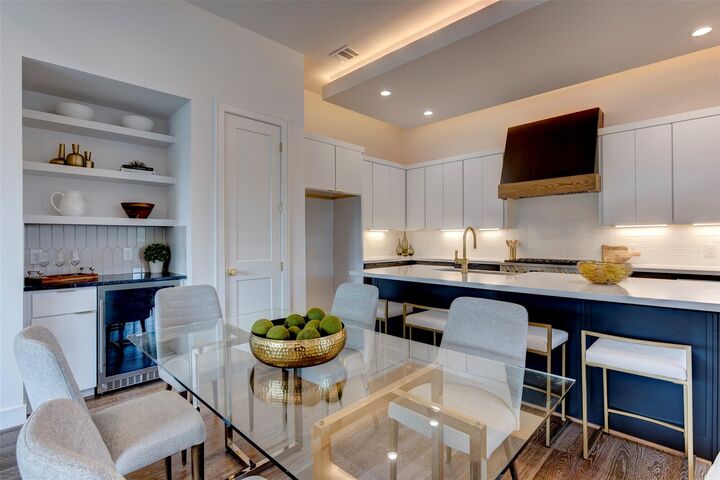 Property Photo:  7120 Gary Street B  TX 77055 