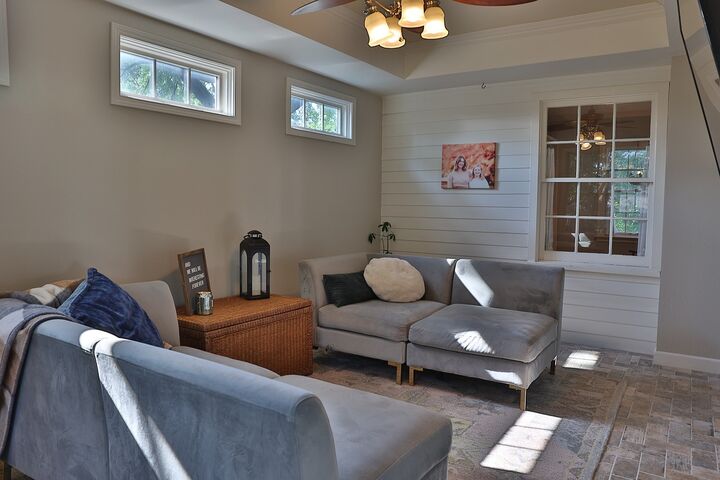 Property Photo: 305 Union Street IA 50219