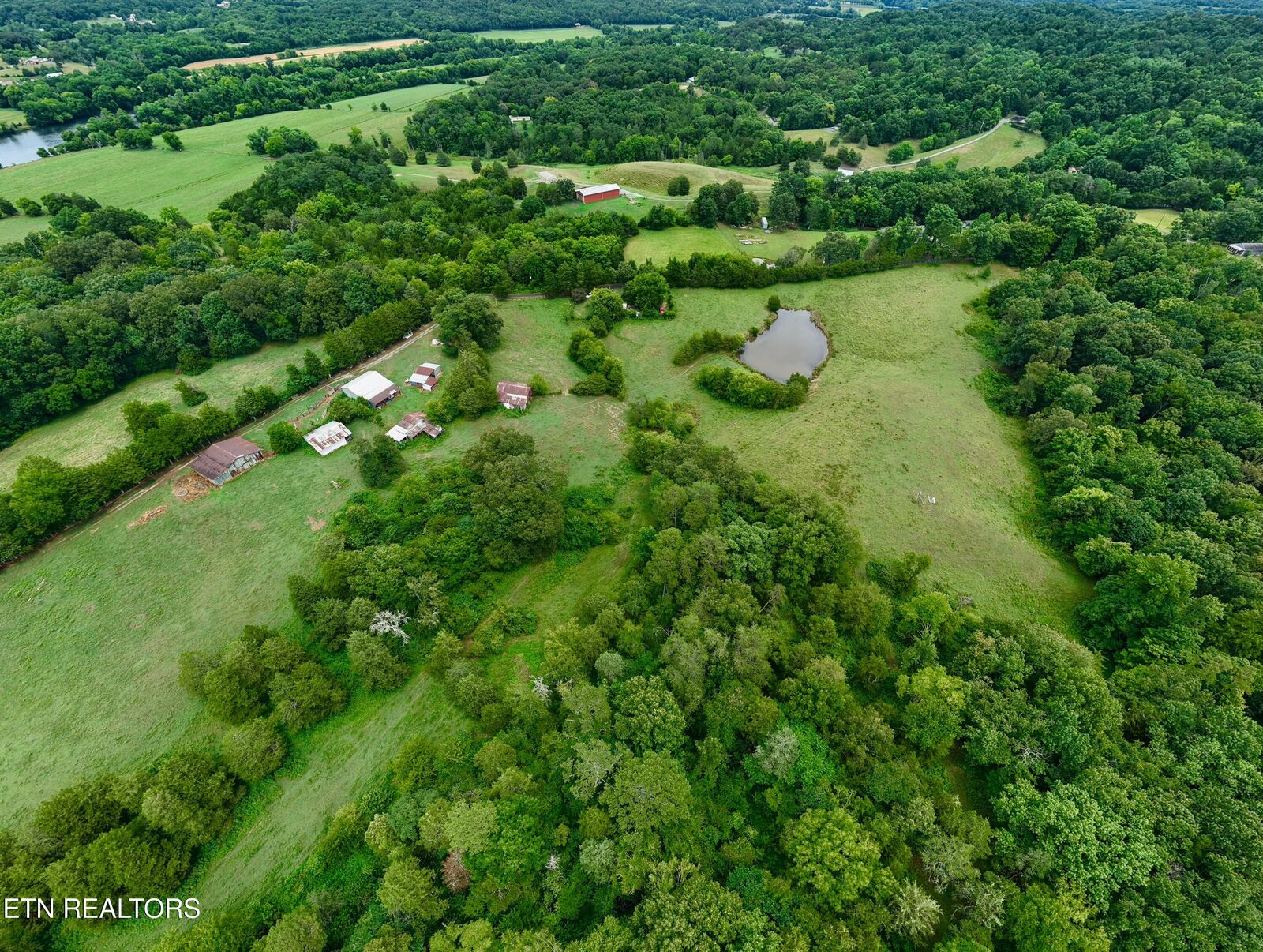 Property Photo:  575 Duignan Rd  TN 37871 