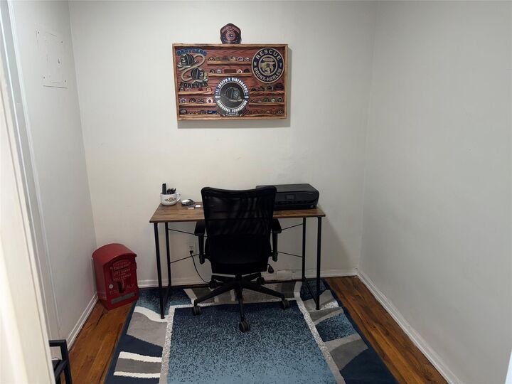 Property Photo:  370 Westchester Avenue 7P  NY 10573 