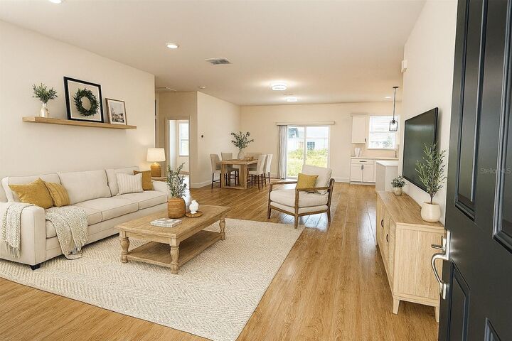 Property Photo:  330 Marion Oaks Ln Lane  FL 34473 