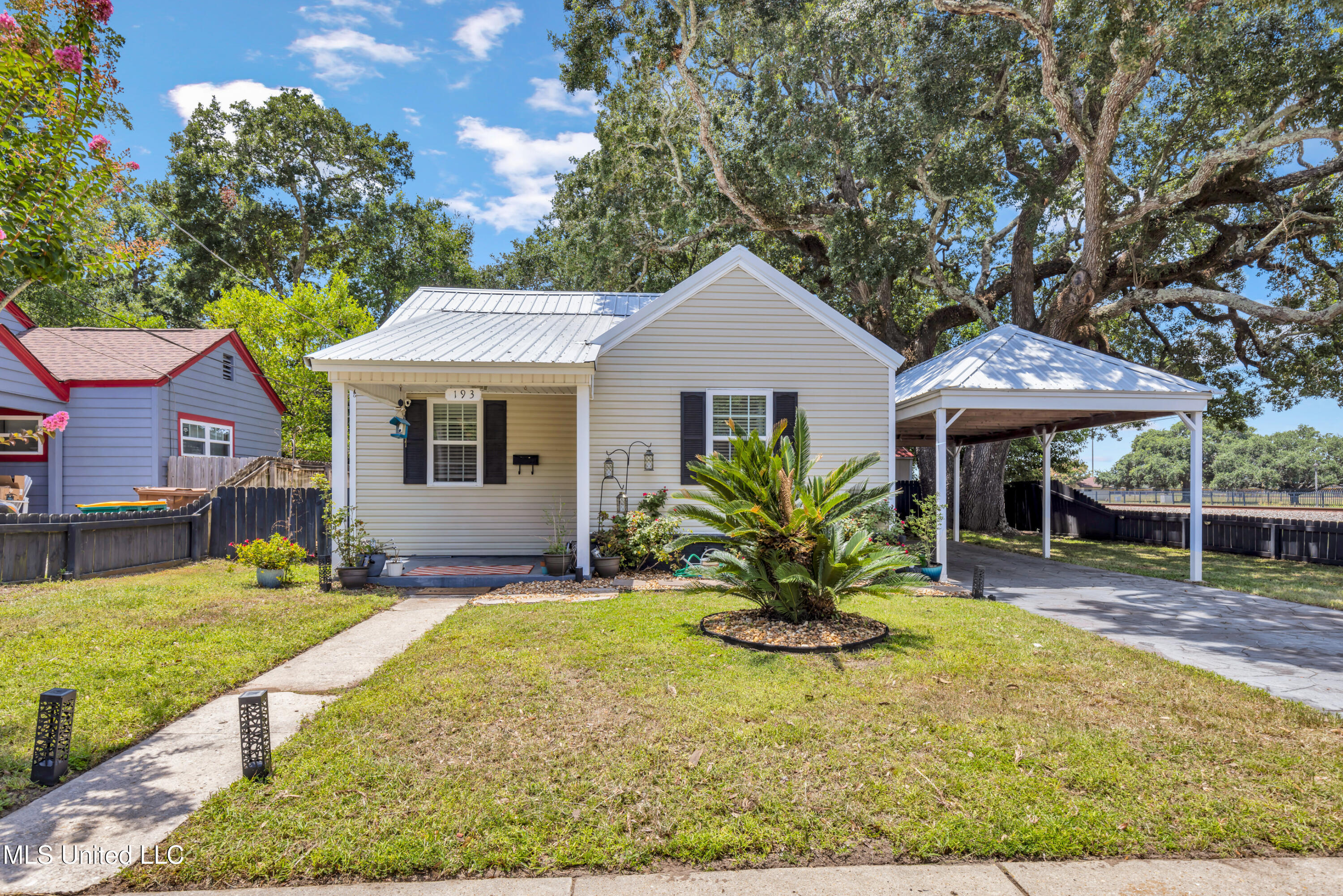 Property Photo: 193 Saint George Avenue MS 39530