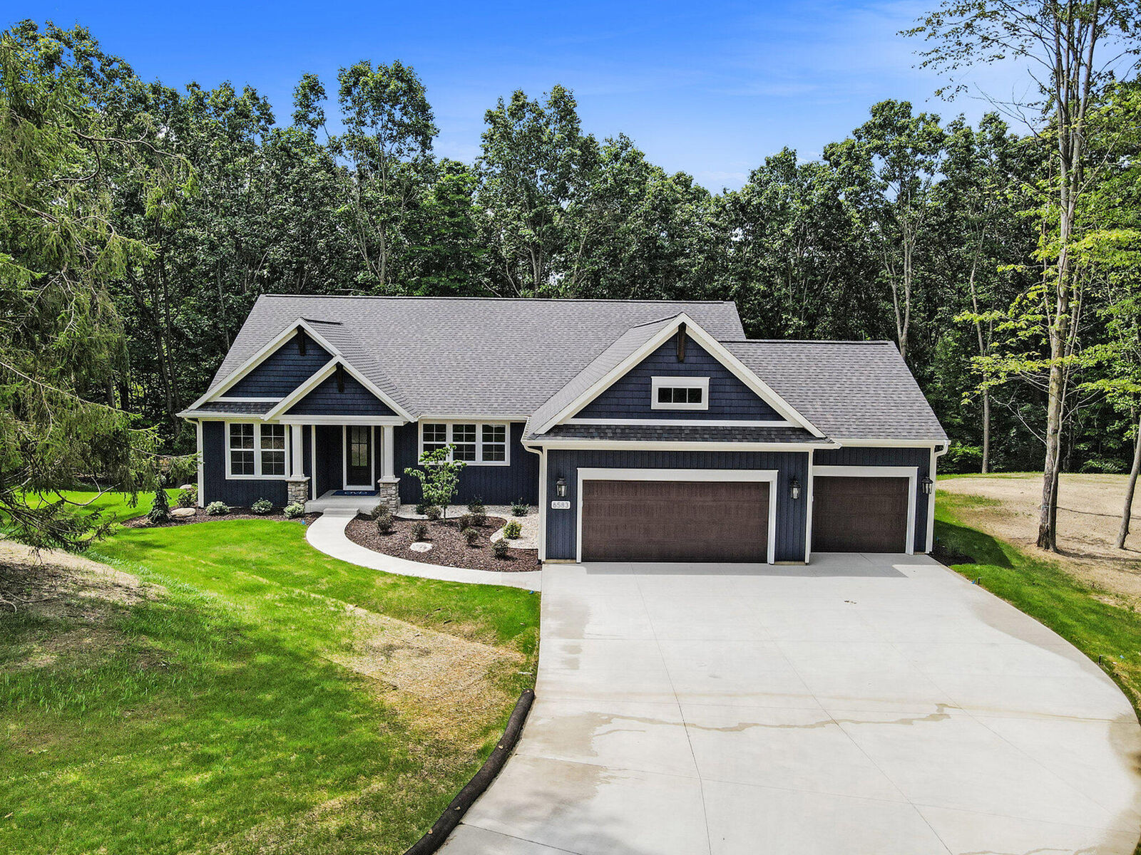 Property Photo:  6583 W Hidden Lake Circle  MI 49083 