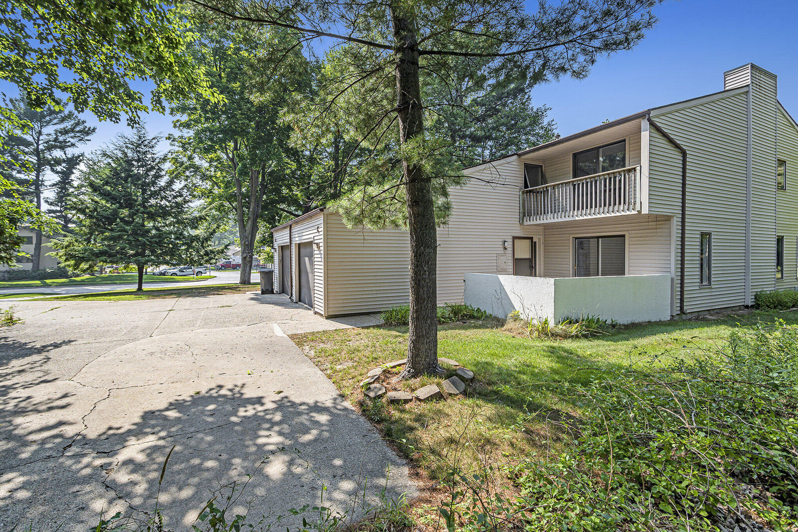 Property Photo:  17424 Parkwood Drive  MI 49456 