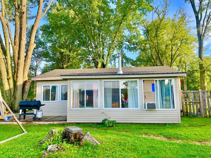 Property Photo: 5343 Beverly Drive MI 49274