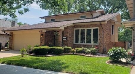 Property Photo: 9838 S Beverly Avenue IL 60643