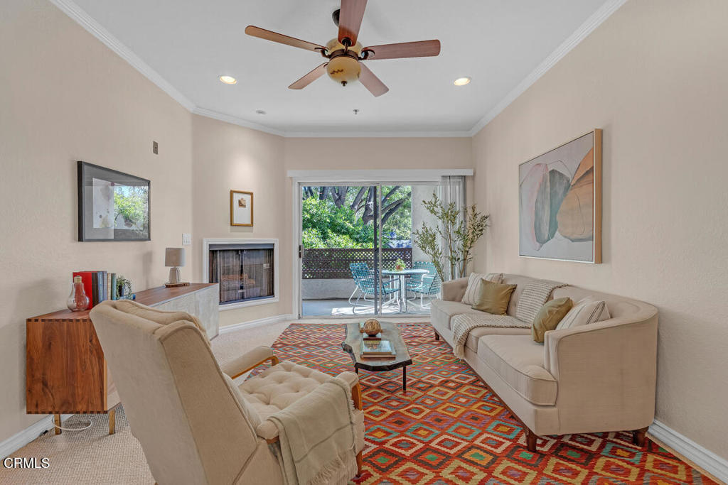 Property Photo: 300 N El Molino Avenue 201 CA 91101