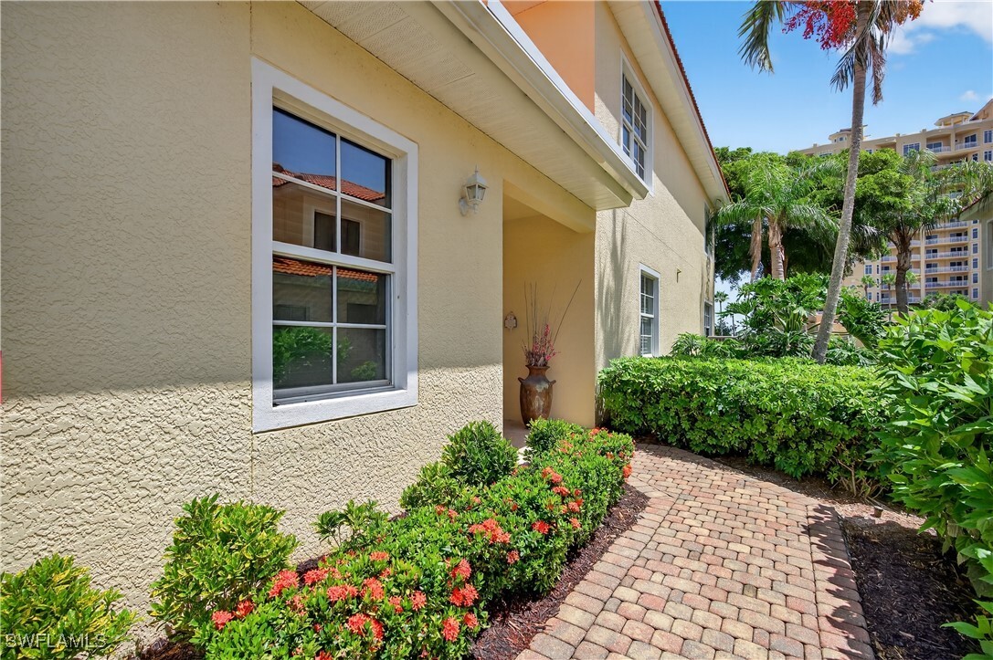 Property Photo:  5957 Tarpon Gardens Circle 202  FL 33914 